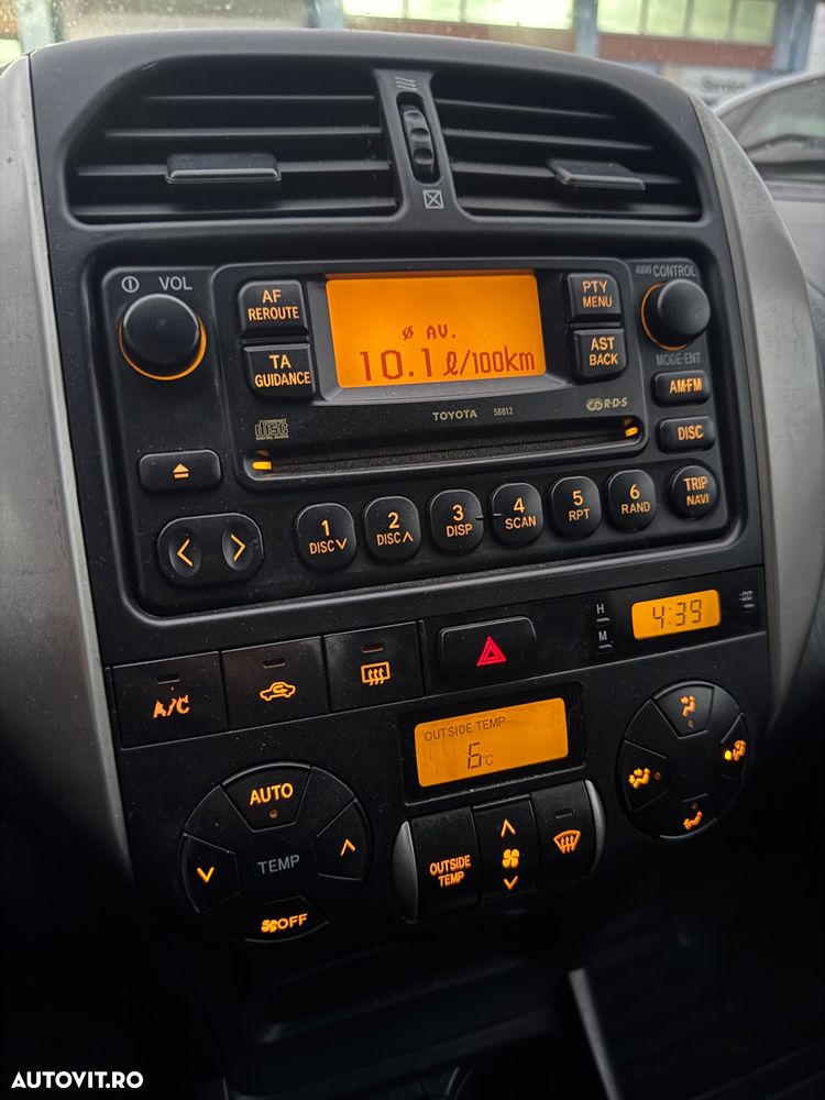 Toyota RAV4 2.0 D-4D Luna - 9