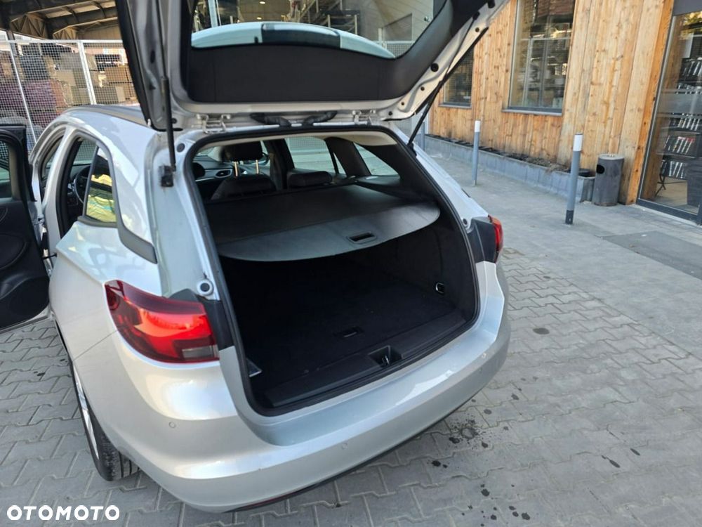 Opel Astra - 12
