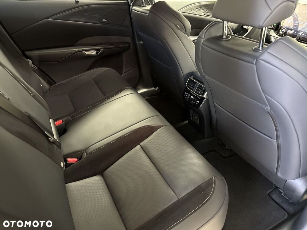 Lexus RX - 11