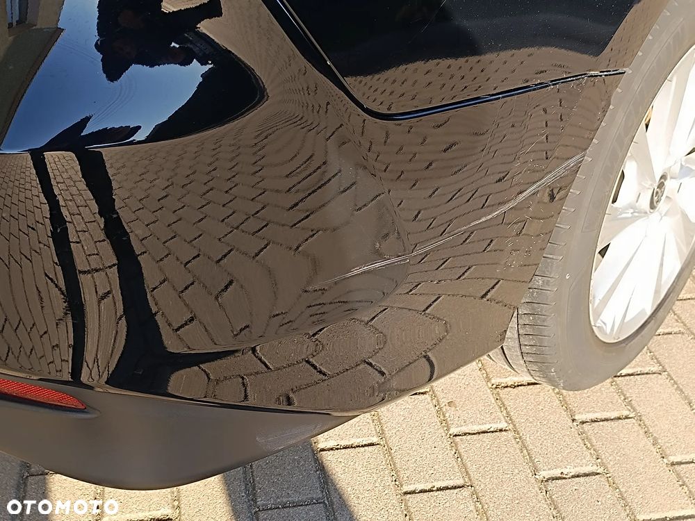 Toyota Camry 2.5 Hybrid Comfort CVT - 8