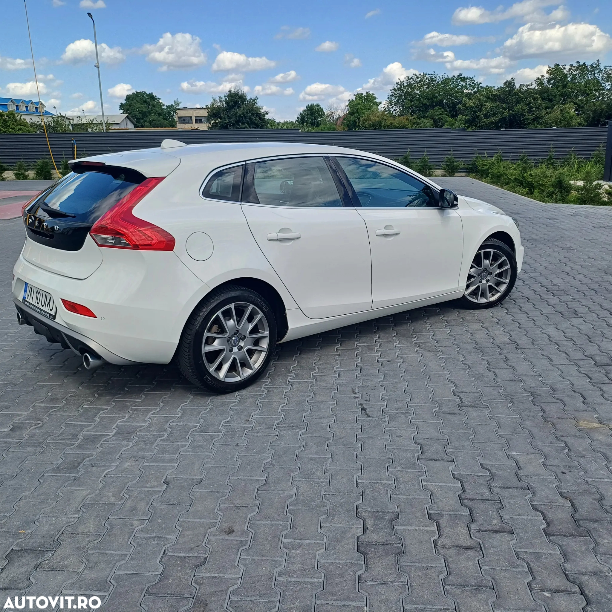 Volvo V40 D2 RDesign - 17
