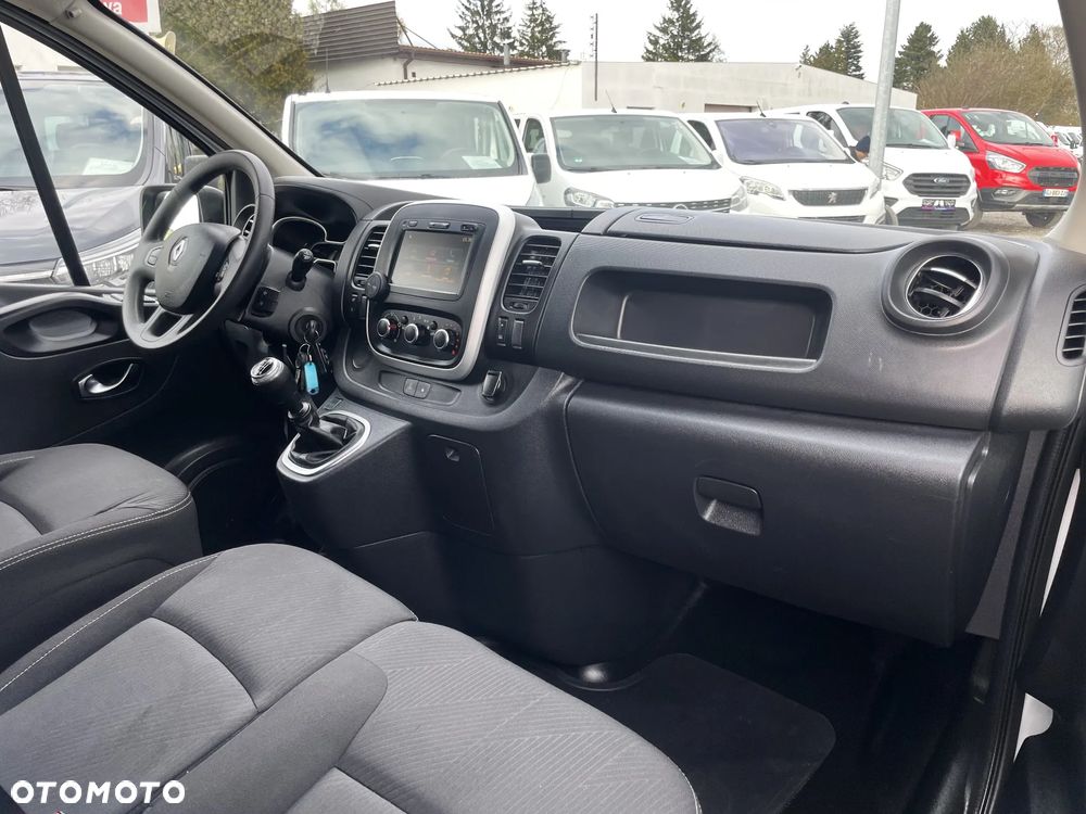 Renault Trafic - 6