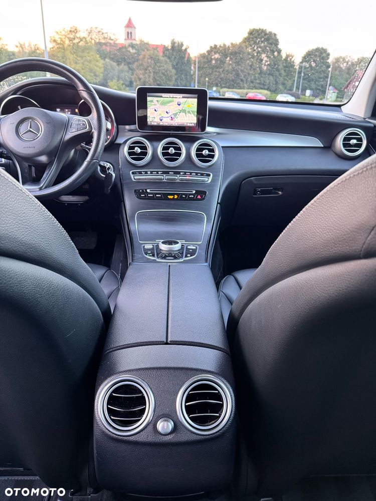 Mercedes-Benz GLC 220 d 4-Matic - 16