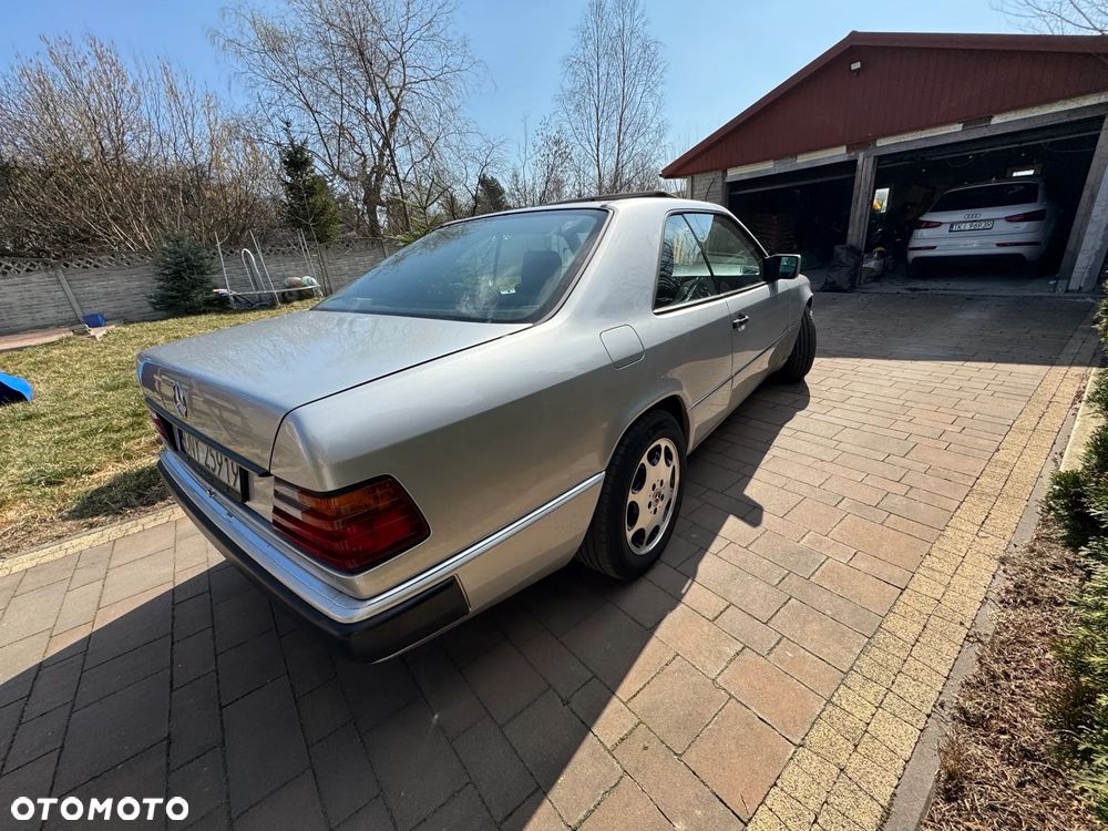 Mercedes-Benz W124 (1984-1993) - 7