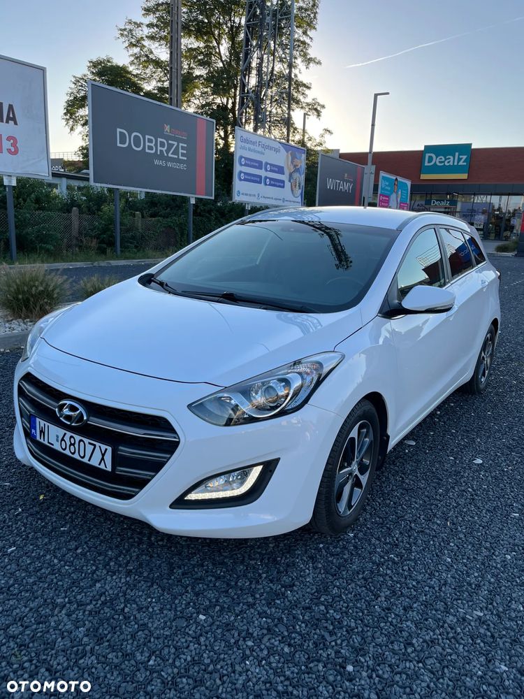 Hyundai i30 blue Kombi 1.6 GDi DCT Passion - 26