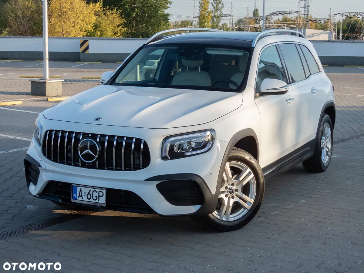 Mercedes-Benz GLB 250 4-Matic 8G-DCT