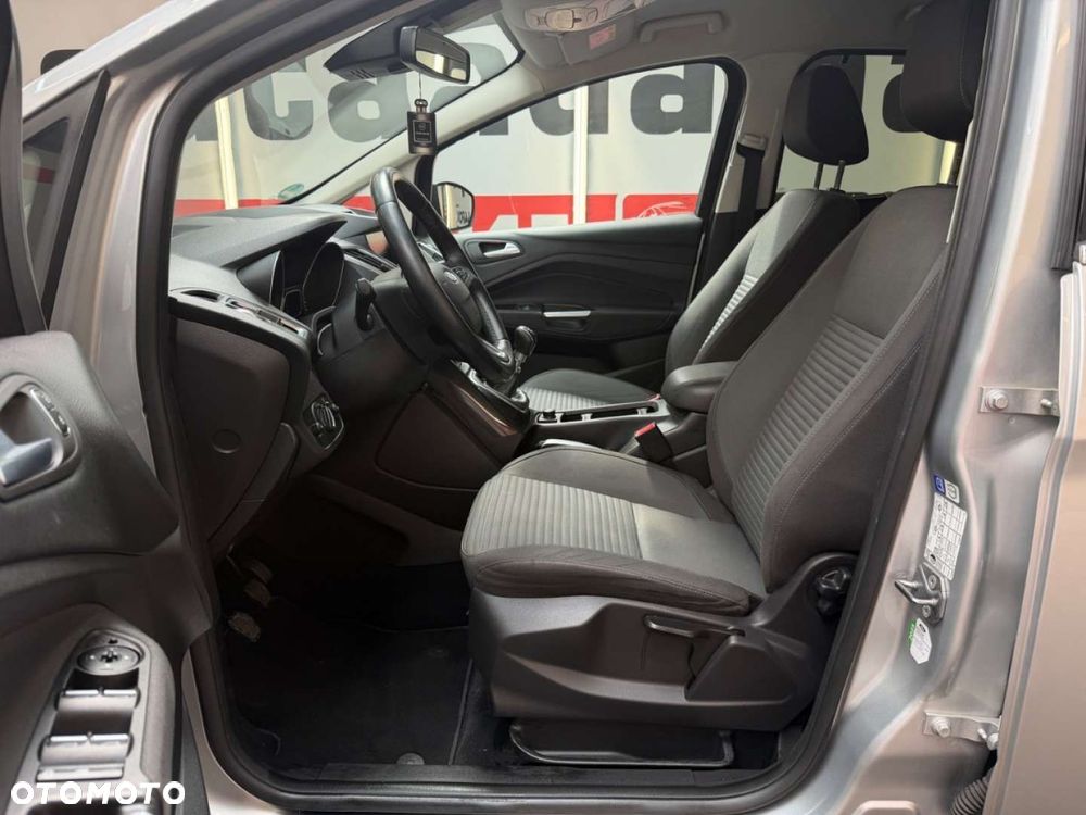 Ford C-MAX - 21