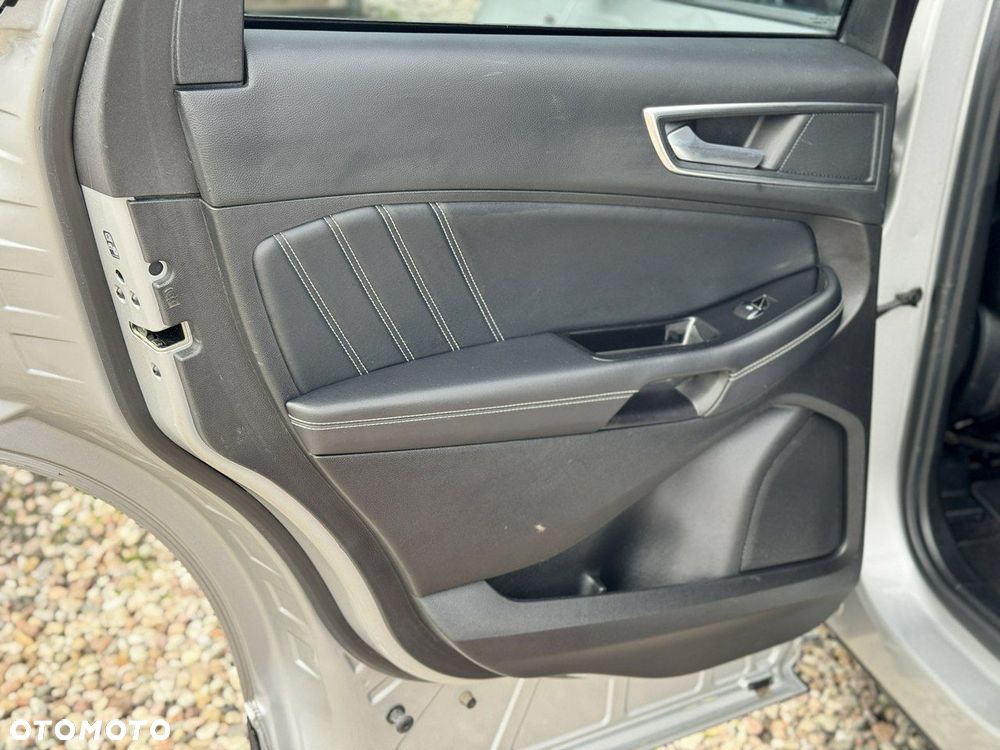 Ford Edge - 34