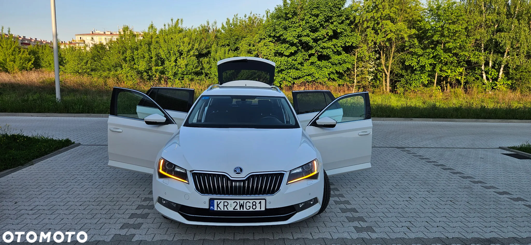 Skoda Superb 1.6 TDI Style - 10