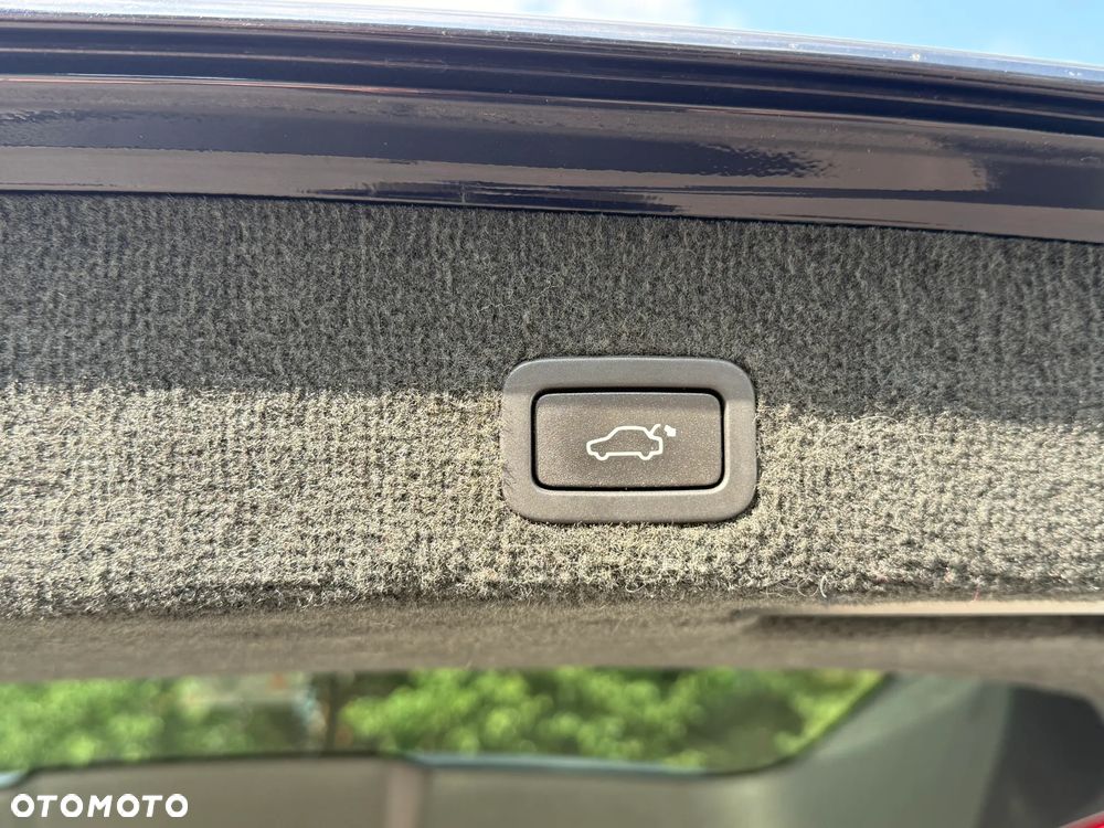 Volvo XC 70 - 10