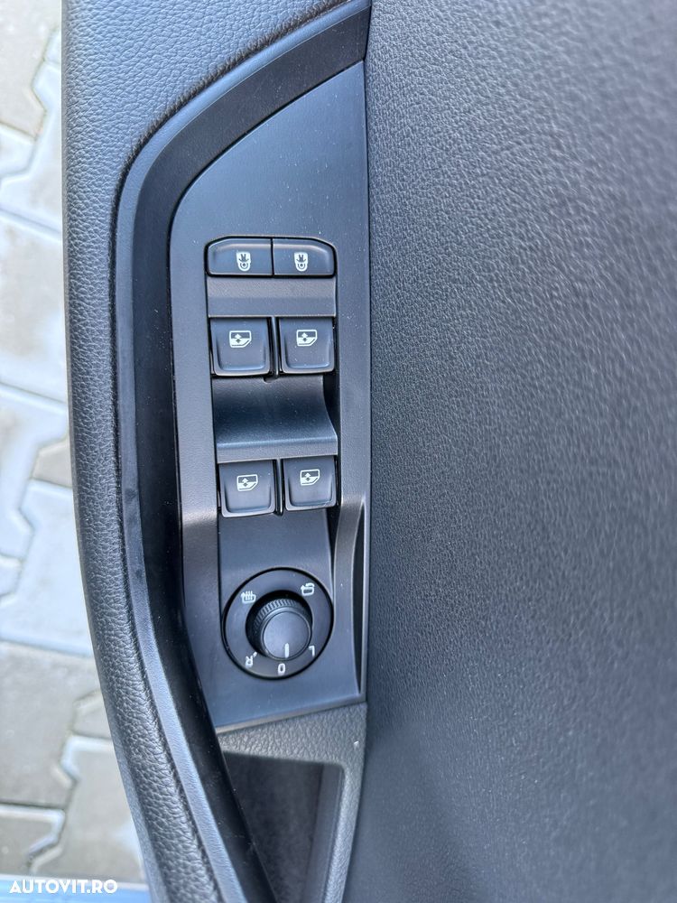 Skoda Superb 2.0 TDI DSG Active - 11