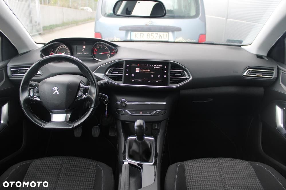 Peugeot 308 - 13