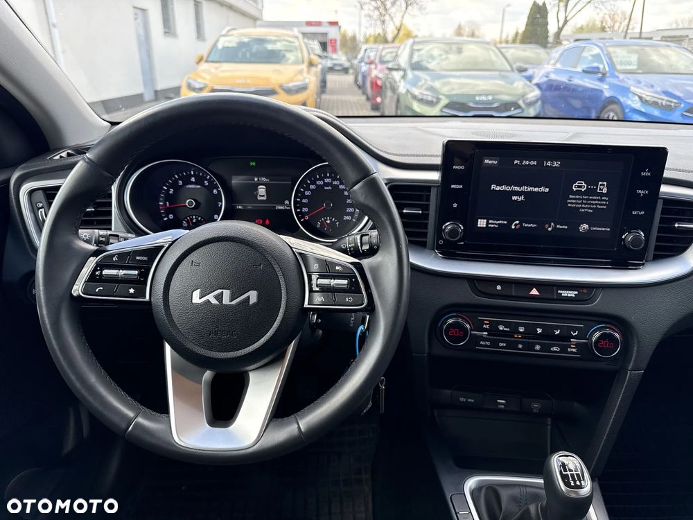 Kia XCeed 1.5 T-GDI M - 14