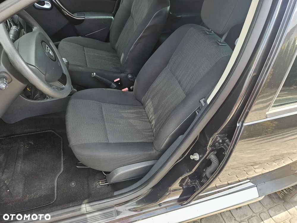 Dacia Duster 1.6 16V 4x2 - 19