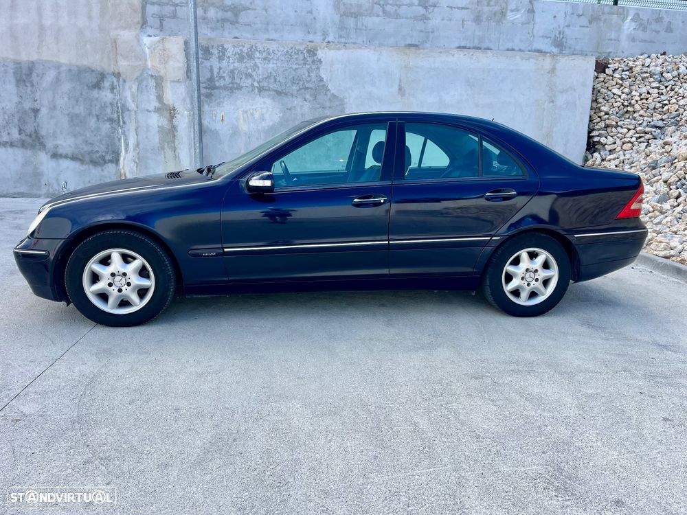 Mercedes-Benz C 200 - 14