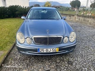 Mercedes-Benz E 220 CDI Avantgarde - 4