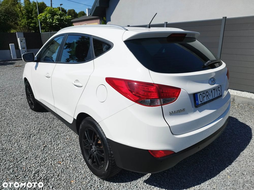 Hyundai ix35 1.6 2WD Fifa World Cup Edition - 5