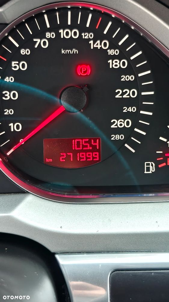 Audi A6 Avant 2.7 TDI DPF - 11