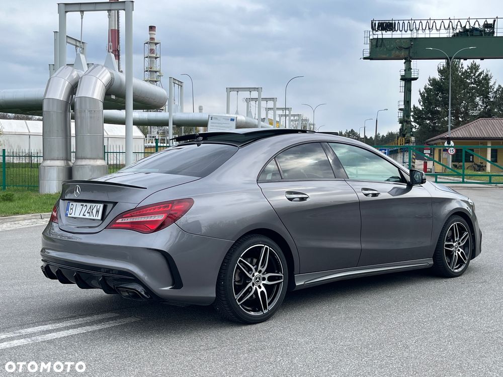 Mercedes-Benz CLA 250 4Matic 7G-DCT AMG Line - 6