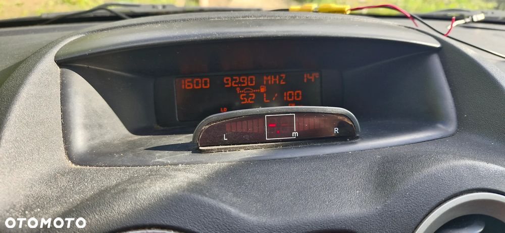 Citroën C3 1.6 HDi FAP Exclusive - 11