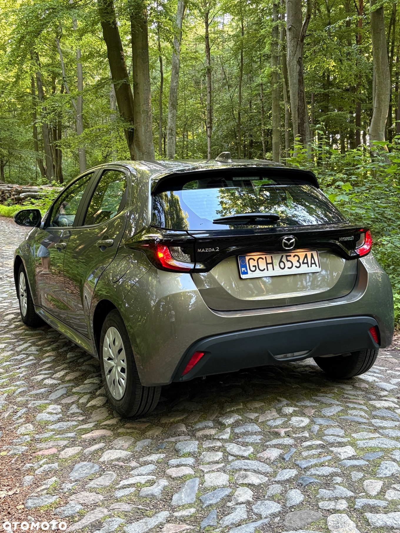Mazda 2 - 4