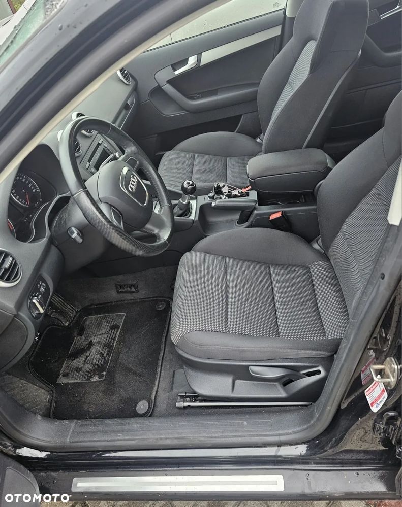 Audi A3 Sportback - 7