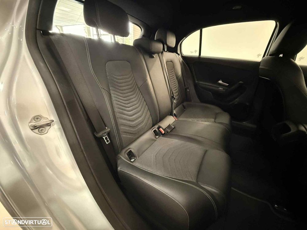 Mercedes-Benz A 250 e Style Plus - 14