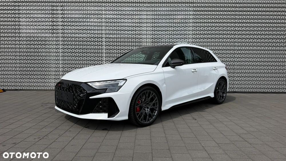 Audi RS3 Sportback - 2