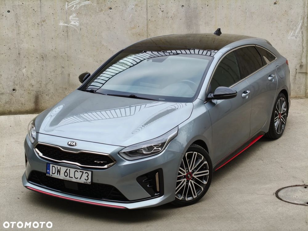 Kia ProCeed - 12