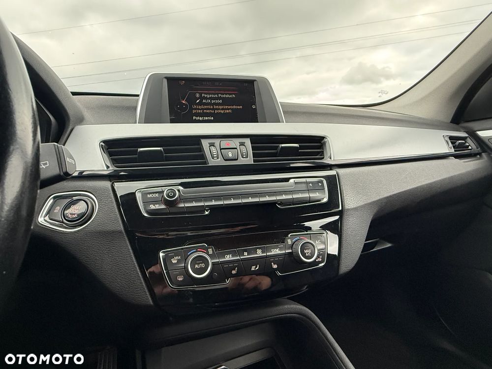 BMW X1 xDrive20d xLine sport - 23