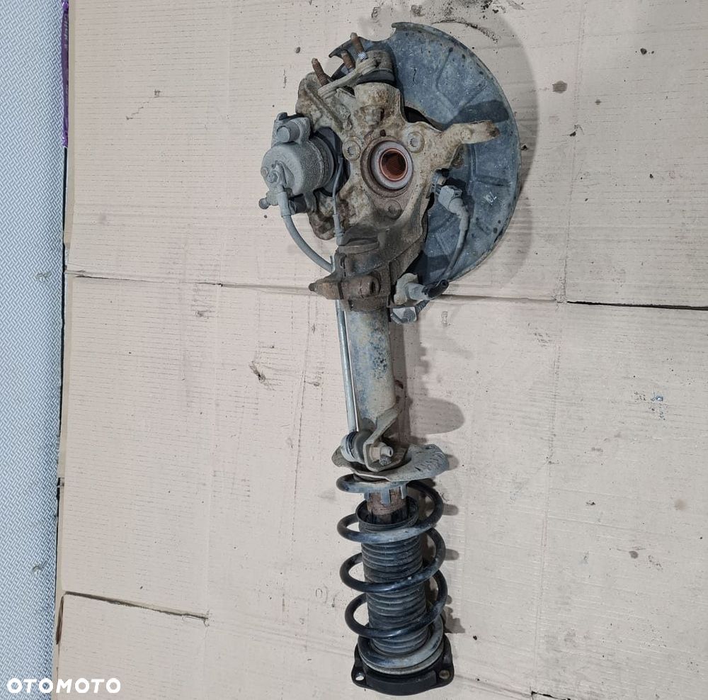 vw golf vi mcpherson zwrotnica noga lewa przód 2.0 - 2