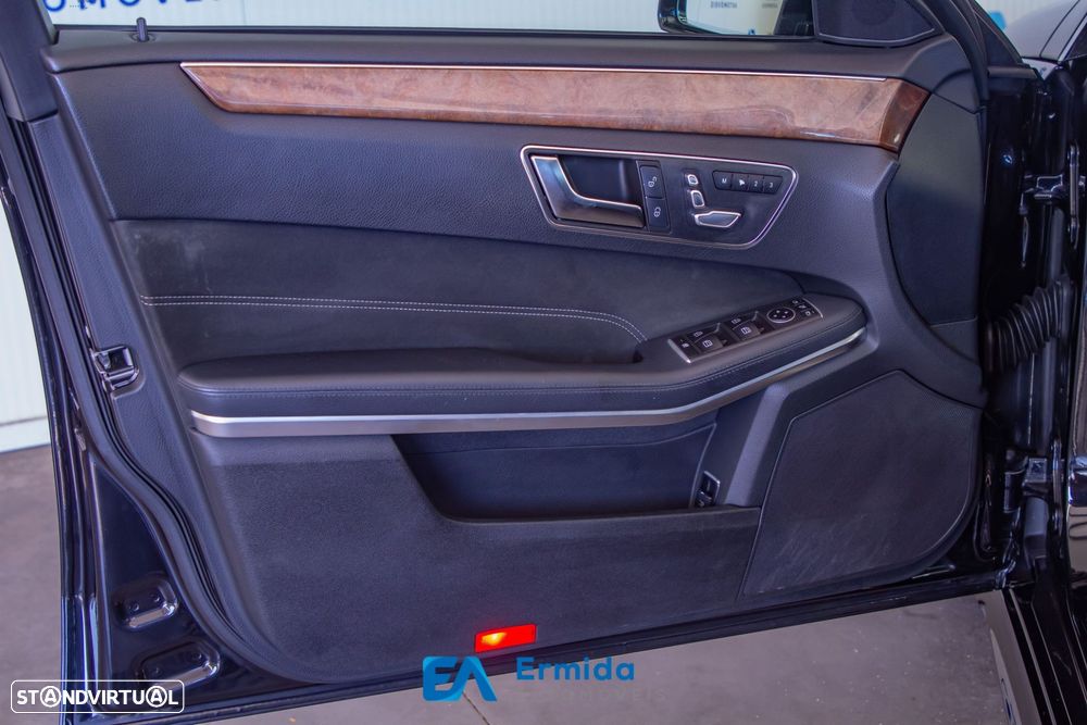 Mercedes-Benz E 300 Bluetec Hybrid Avantgarde - 31