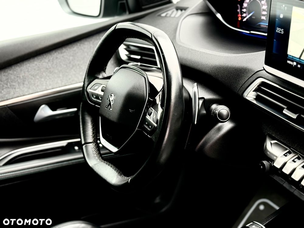 Peugeot 5008 BlueHDi 130 EAT8 Allure Pack - 32