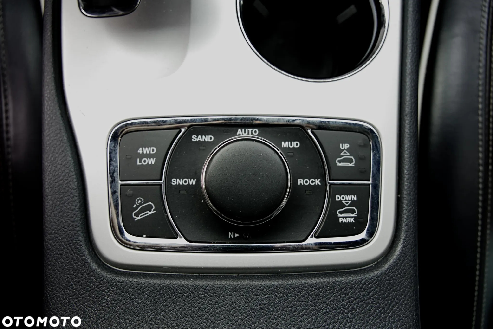 Jeep Grand Cherokee 3.6 V6 Overland - 12