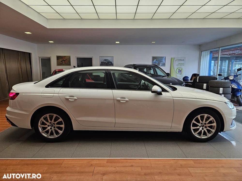 Audi A4 35 TFSI S tronic MHEV Advanced - 4