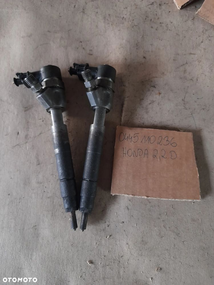 Wtryskiwacz wtrysk Honda CR-V Fr-V Civic Accord VII 2.2 CTDI 0445110236 - 1