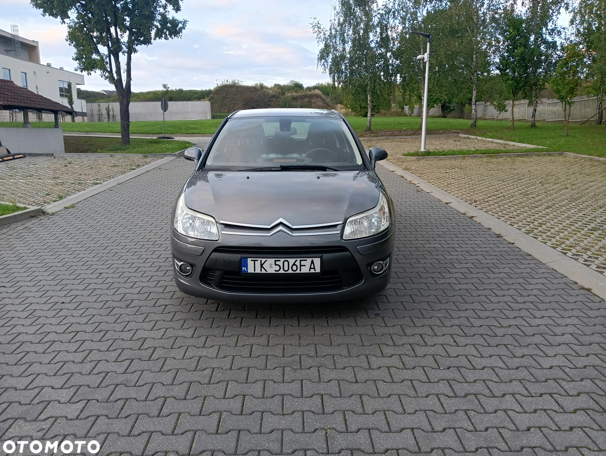 Citroën C4 1.6 HDi Impress - 8