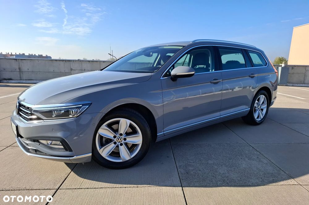 Volkswagen Passat Variant 1.5 TSI EVO Elegance DSG - 3