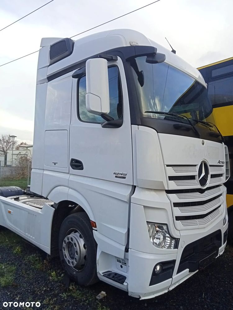 Mercedes-Benz Actros 1845 LS - 2