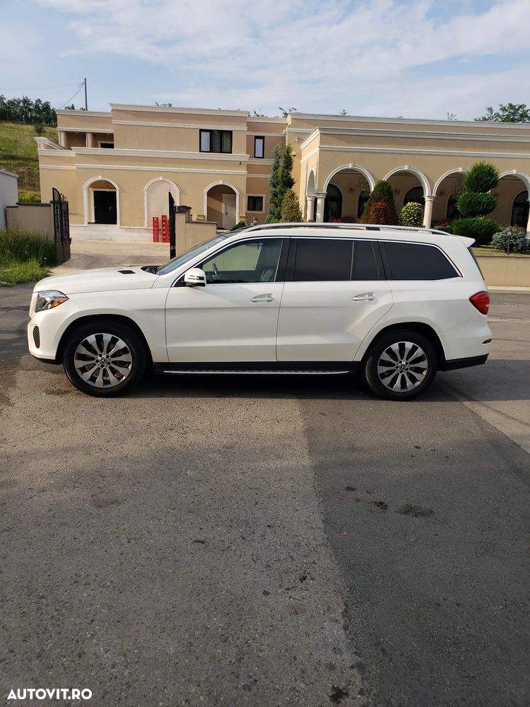 Mercedes-Benz GLS - 1