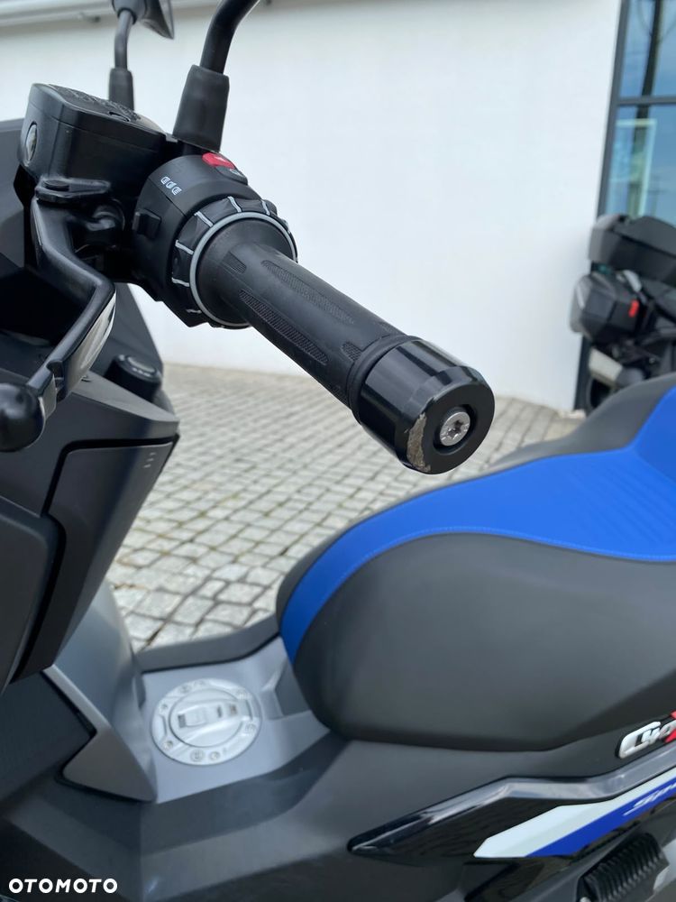 BMW C 400 GT - 11