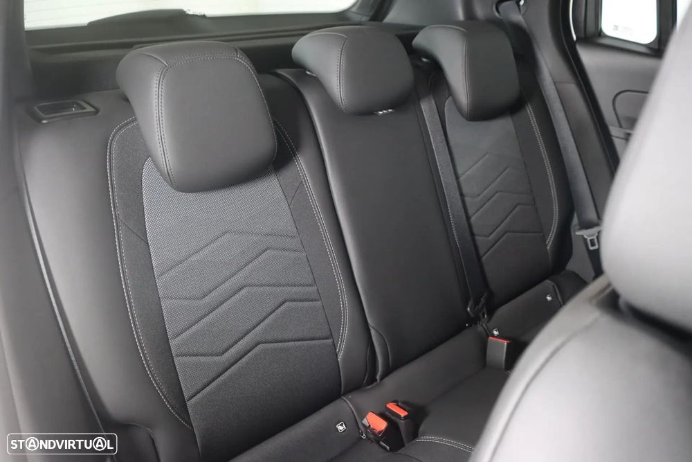 Jeep Avenger 54 kWh Altitude - 23