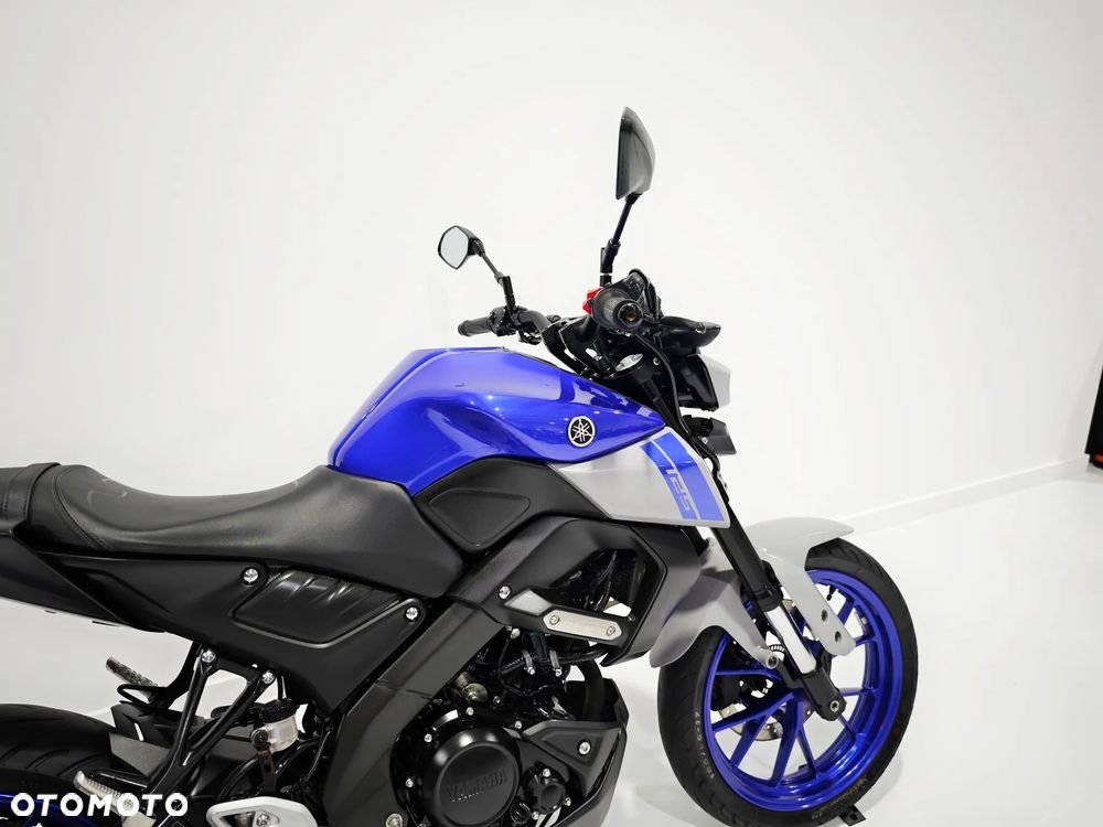 Yamaha MT - 8
