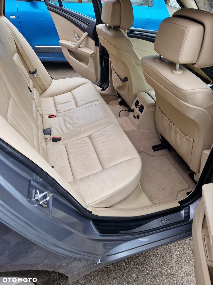 BMW Seria 5 520d - 9