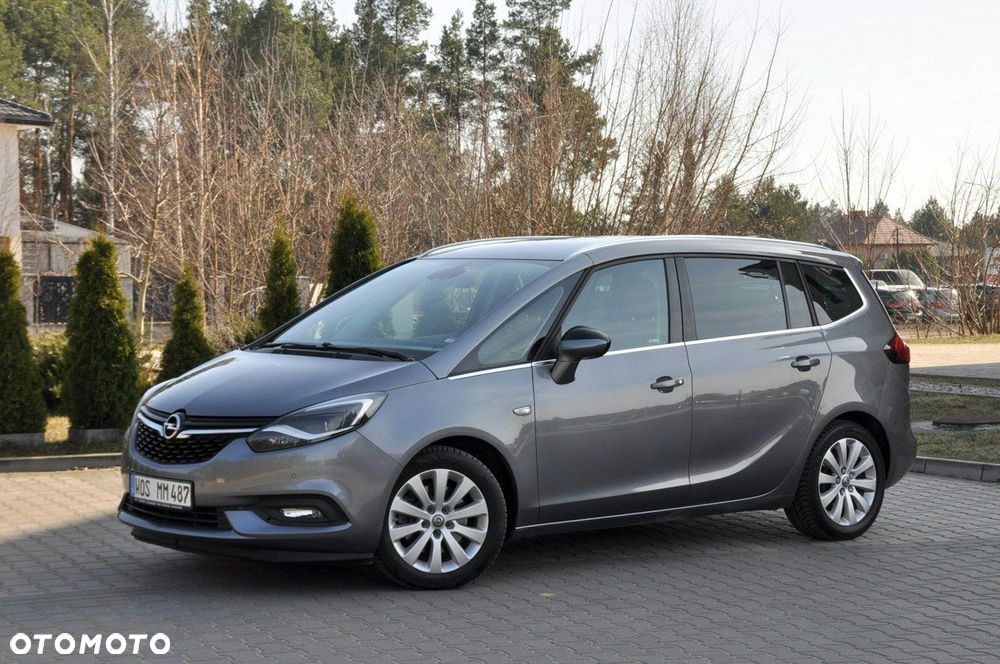 Opel Zafira - 11