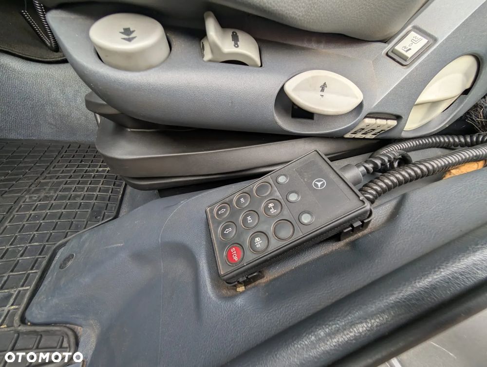 Mercedes-Benz Atego - 12