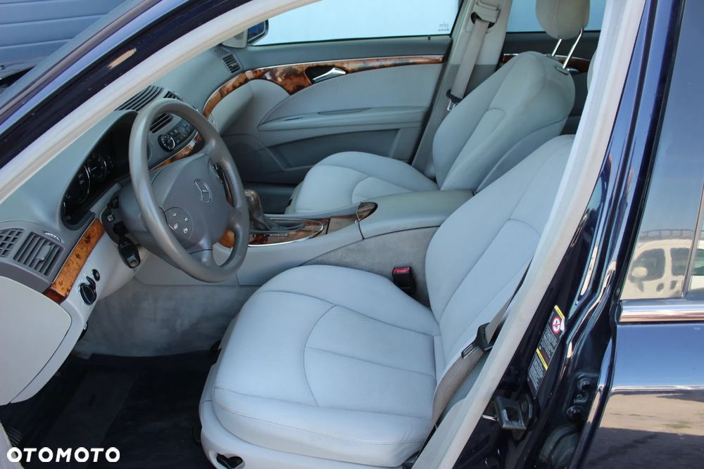 Mercedes-Benz Klasa E - 14