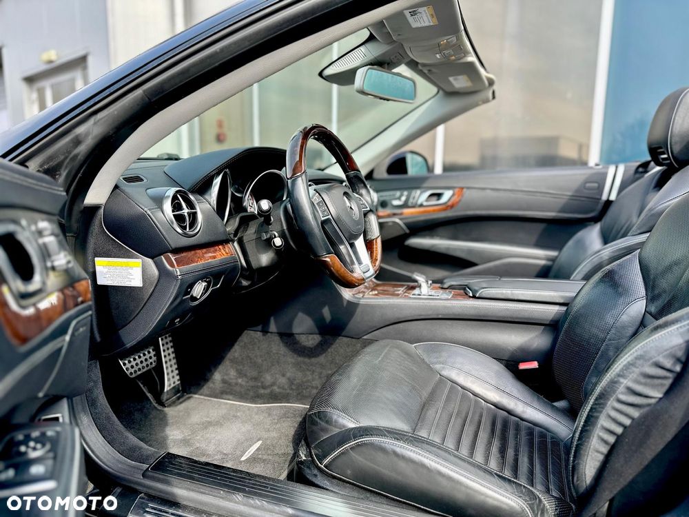 Mercedes-Benz SL 500 7G-TRONIC - 19