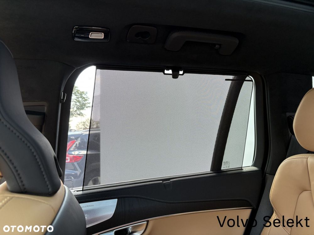 Volvo XC 90 - 29