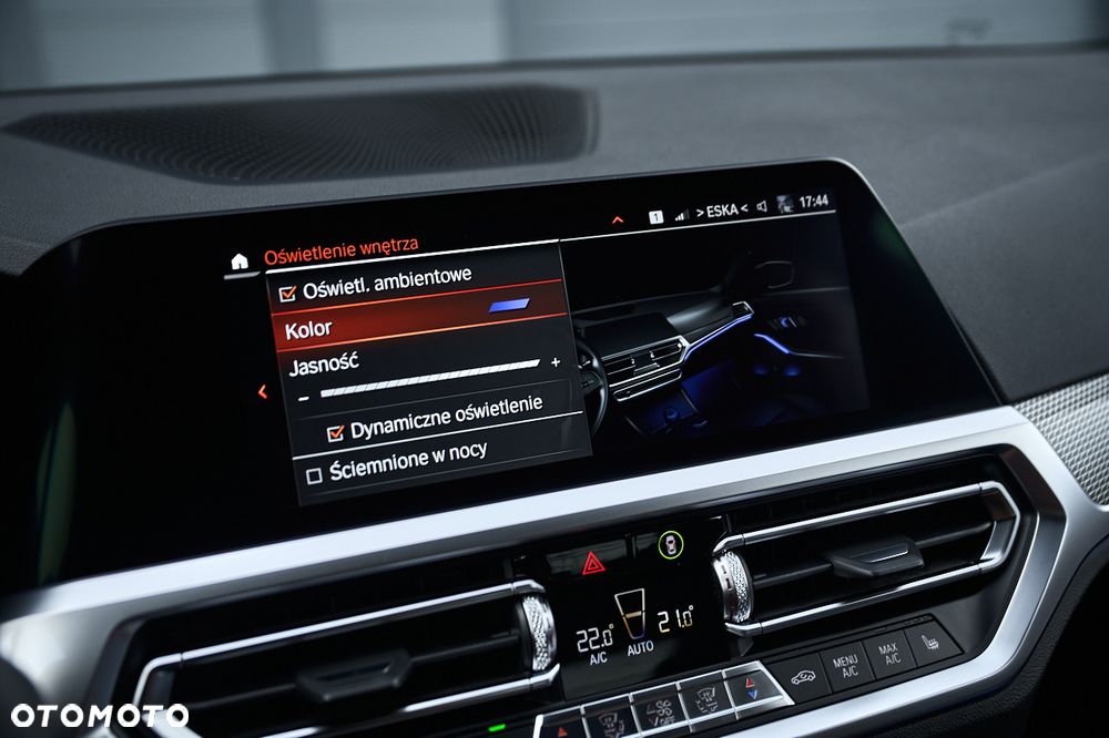 BMW Seria 3 320d xDrive M Sport - 35